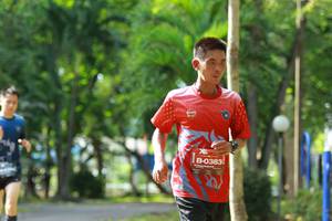 BIB: 0383
                            <button type="button" onclick="openModal(5131030)" class="btn btn-primary btn-sm float-right btn-popup" data-toggle="modal" data-target=".modal-high-quality">
                        <i class="fas fa-shopping-cart"></i> Add to Cart
                    </button>
                                            <button type="button" onclick="isThisMe(5131030, true)" class="btn btn-success btn-sm float-right btn-popup btn-isme hidden" data-toggle="tooltip" data-placement="bottom" title="นี่คือรูปของคุณใช่ไหม คลิกที่นี่เพื่อเอาเข้าอัลบั้ม">
                        <i class="fas fa-plus"></i> Add to album
                    </button>
                    <button type="button" onclick="isThisMe(5131030, false)" class="btn btn-warning btn-sm float-right btn-popup btn-isnotme hidden">
                        <i class="fas fa-ban"></i> Remove from album
                    </button>